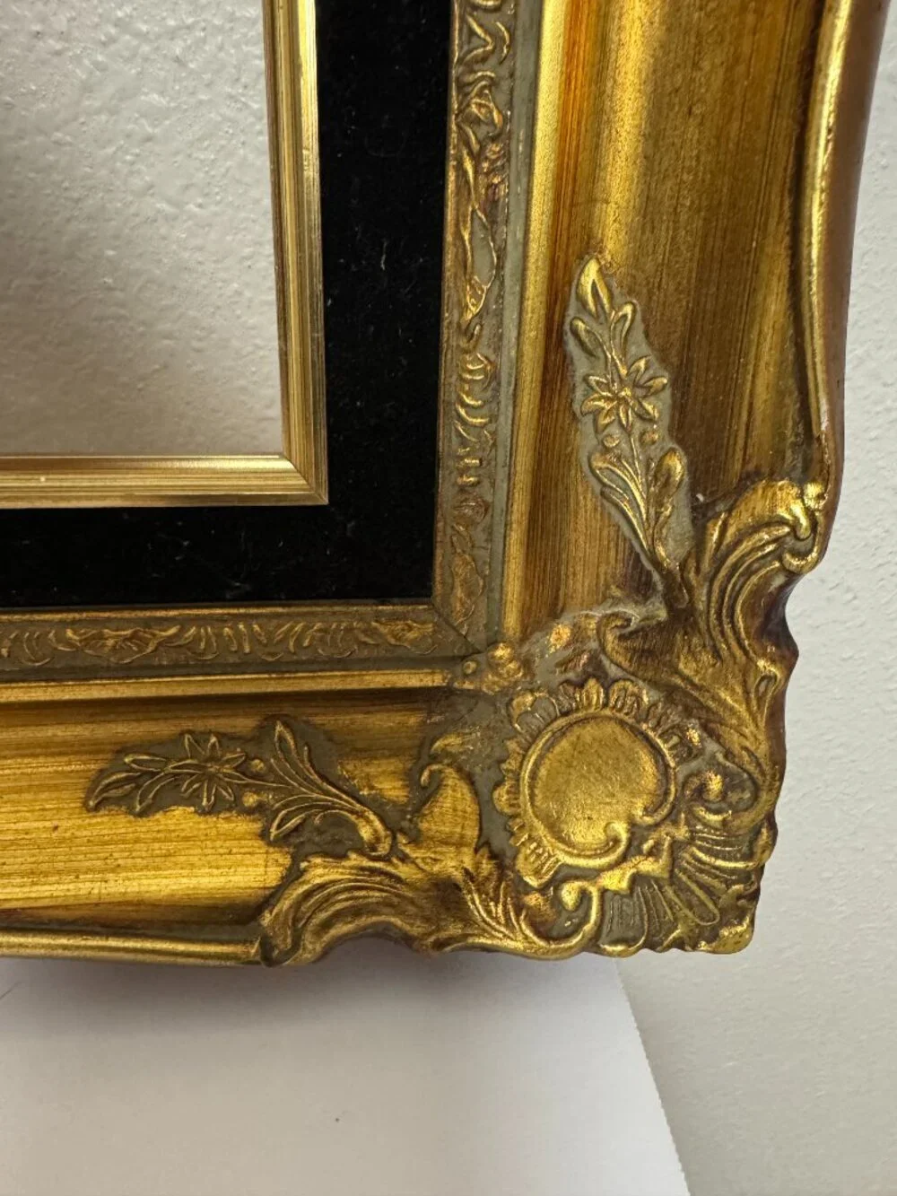 N/A vintage gold